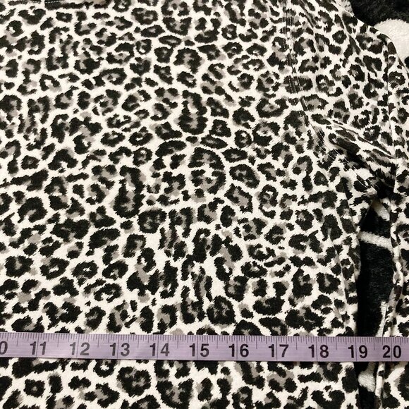 KAREN SCOTT Grey black leopard print mockneck top ~ LARGE XL 1X stretchy shirt - Picture 7 of 12